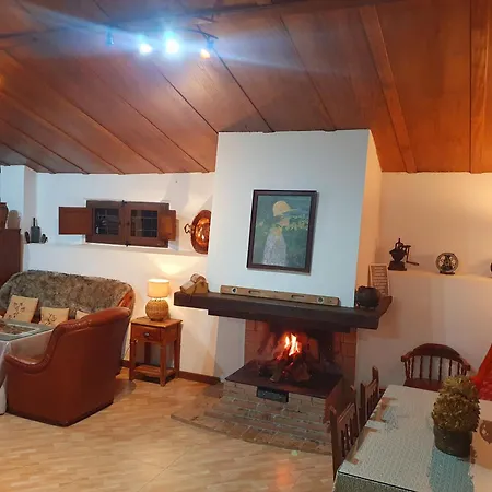 Holiday home El Cortijuelo Escoznar