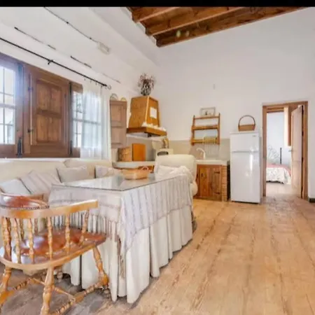 El Cortijuelo Holiday home *